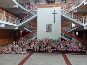 Nyári napközis tábor a Vörösmartyban