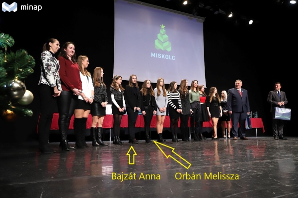 Iskolánk kiváló sportolóit köszöntötte Veres Pál polgármester