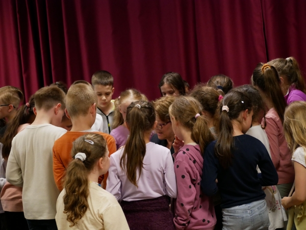 Író-olvasó találkozó a könyvtárban