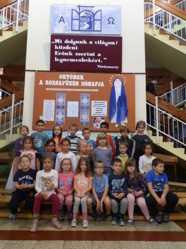 Rózsafüzér a békéért